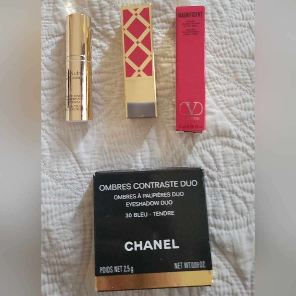 CHANEL,ESTEE LAUDER,VALENTINO
